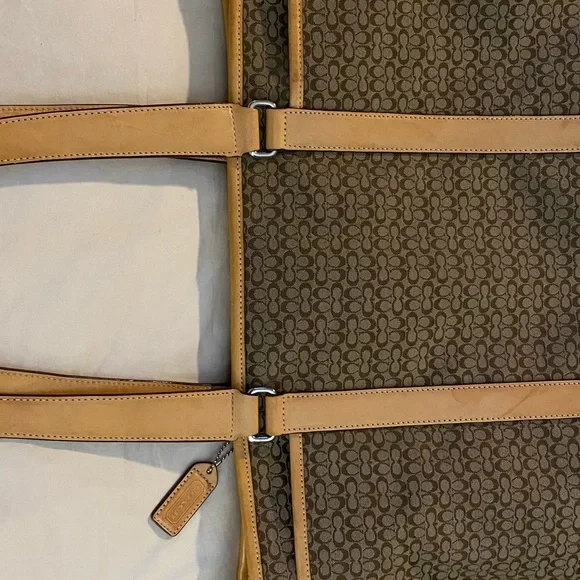 Coach bag Hampton’s Monogram / BUNDLE & SAVE!!! - Picture 5 of 13